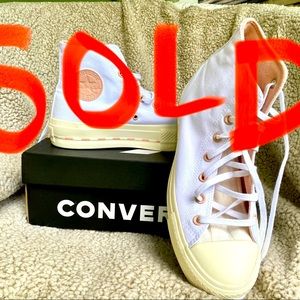 Converse High top platform (womens Sz 9)